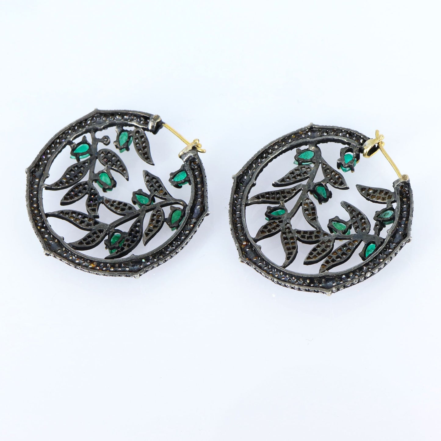 Emerald Gemstone Earring