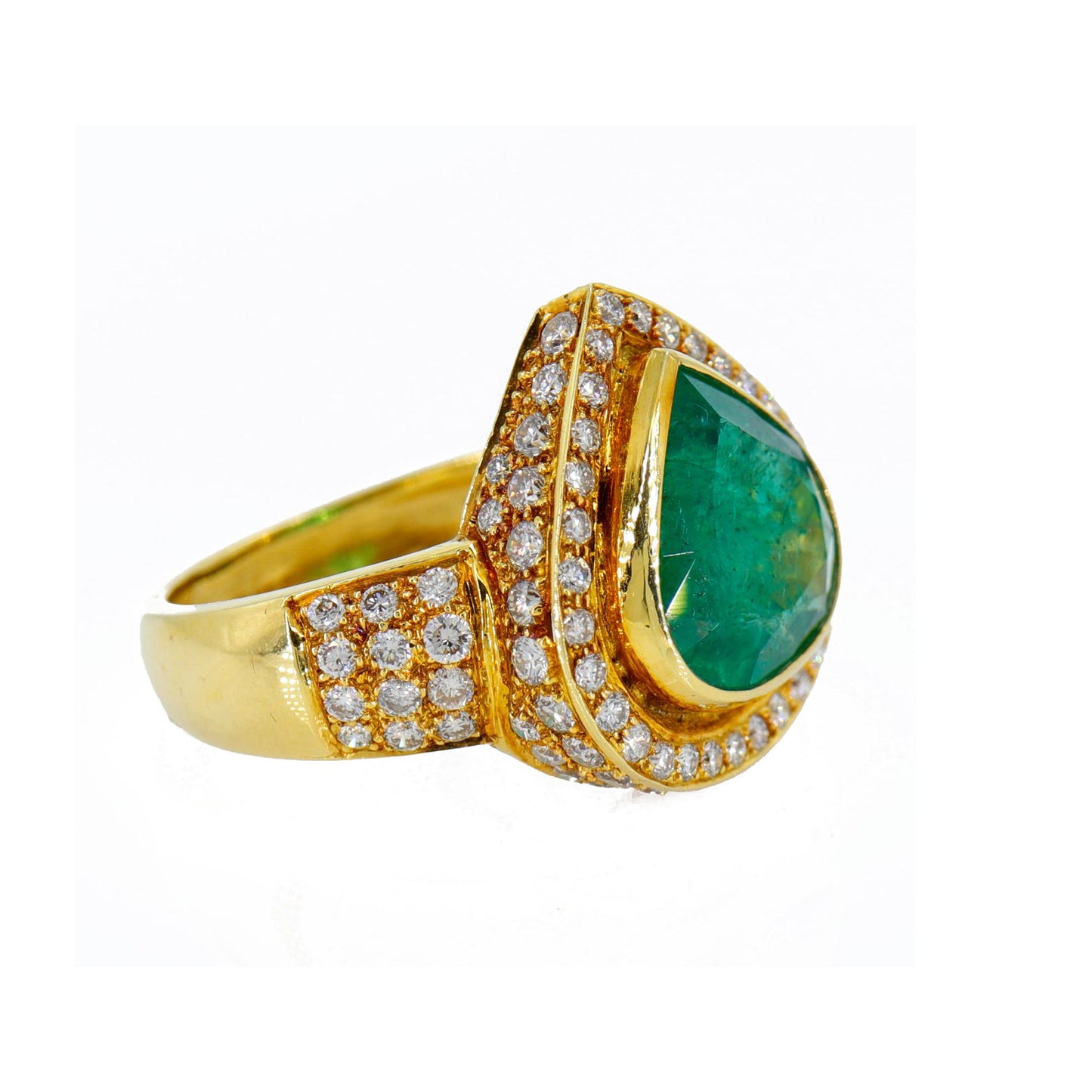 Pear Shape Emerald Round Shape Ring 18K Gold