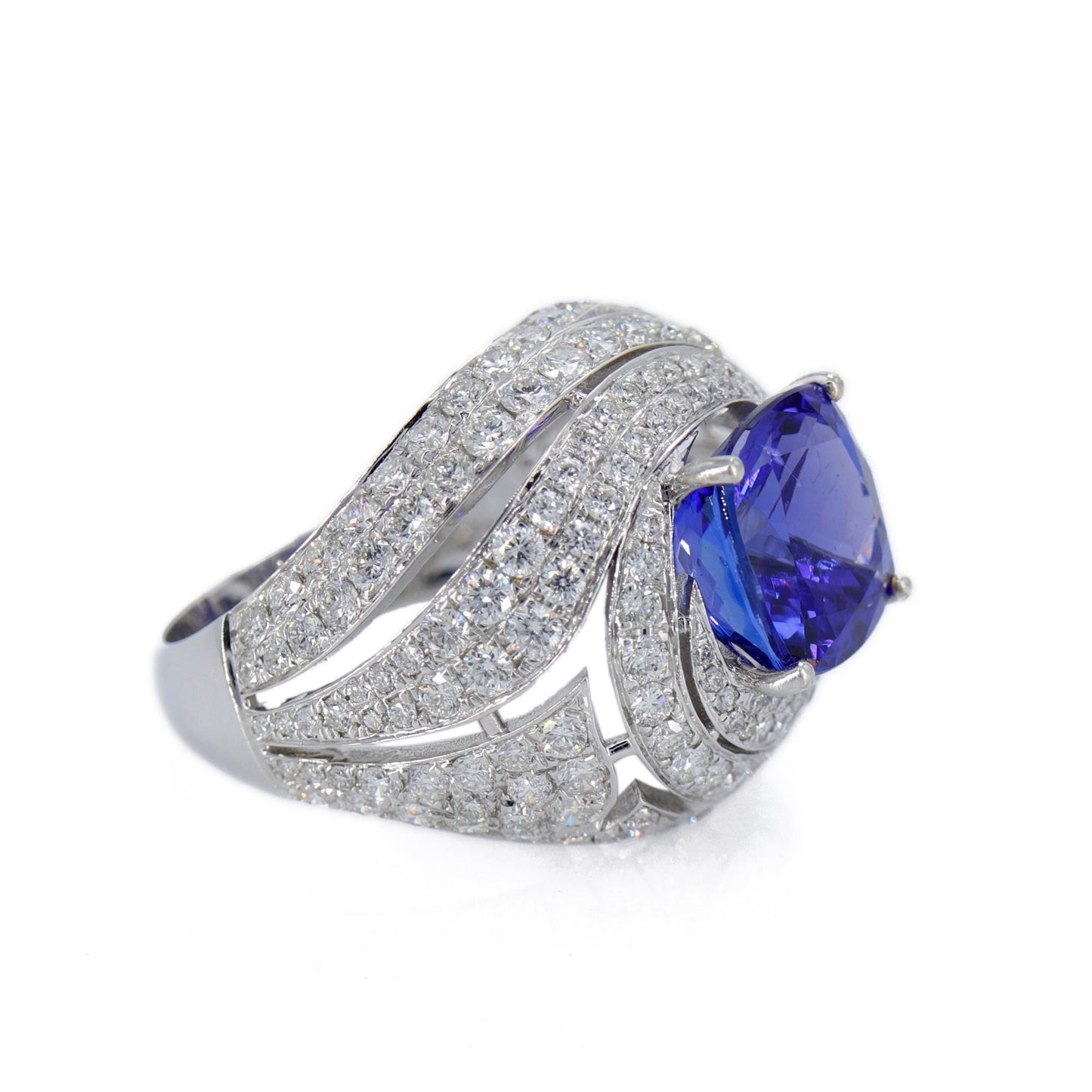 Royal Blue Tanzanite Ring 18K Gold