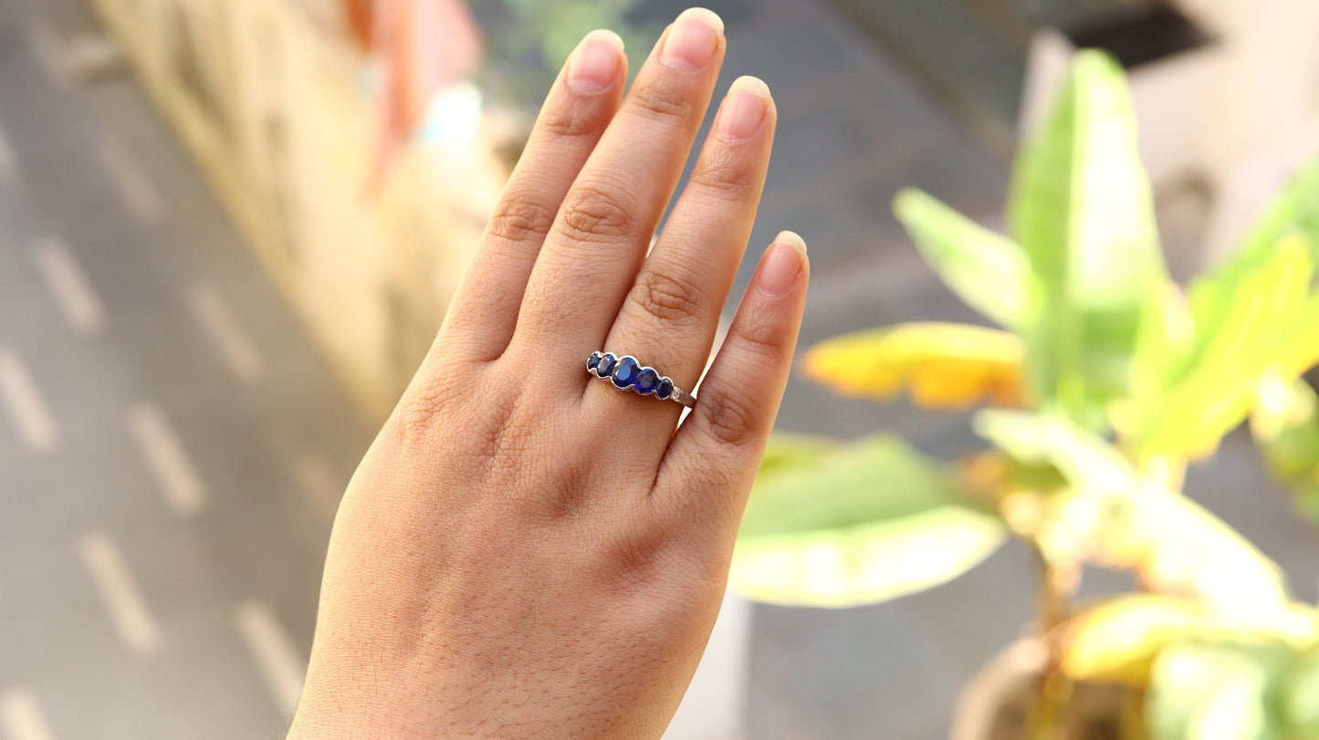 White Sapphire Ring 18K Gold