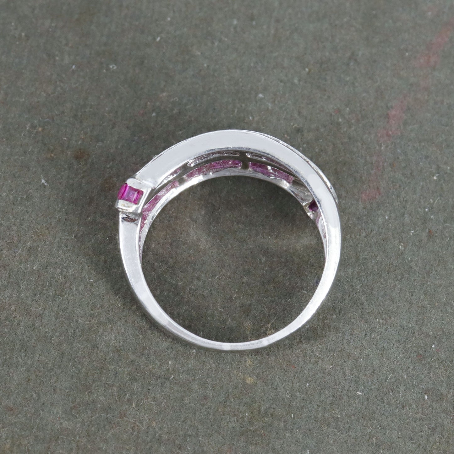 Unique Design Ring Silver