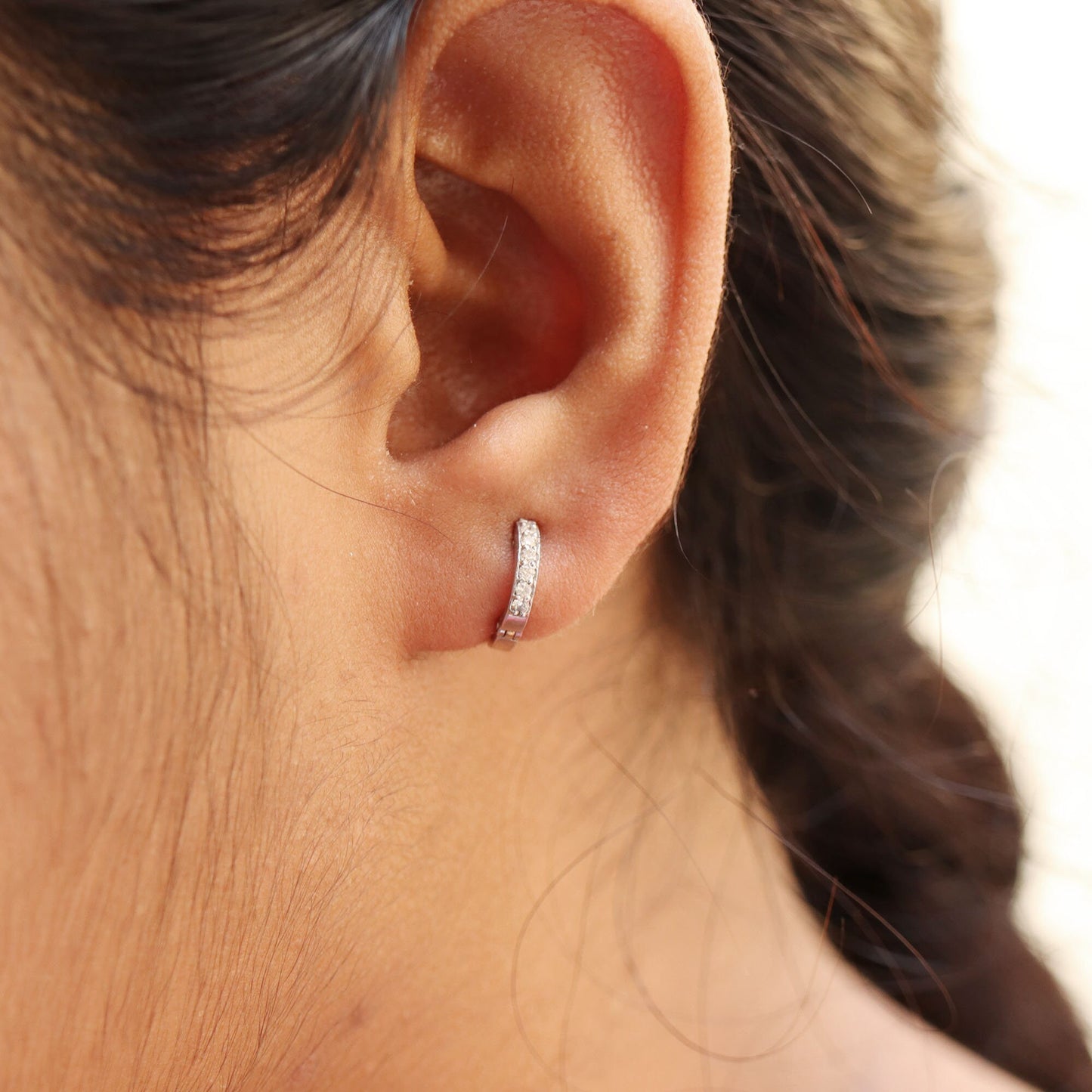 White Hoops Earring 18K Gold