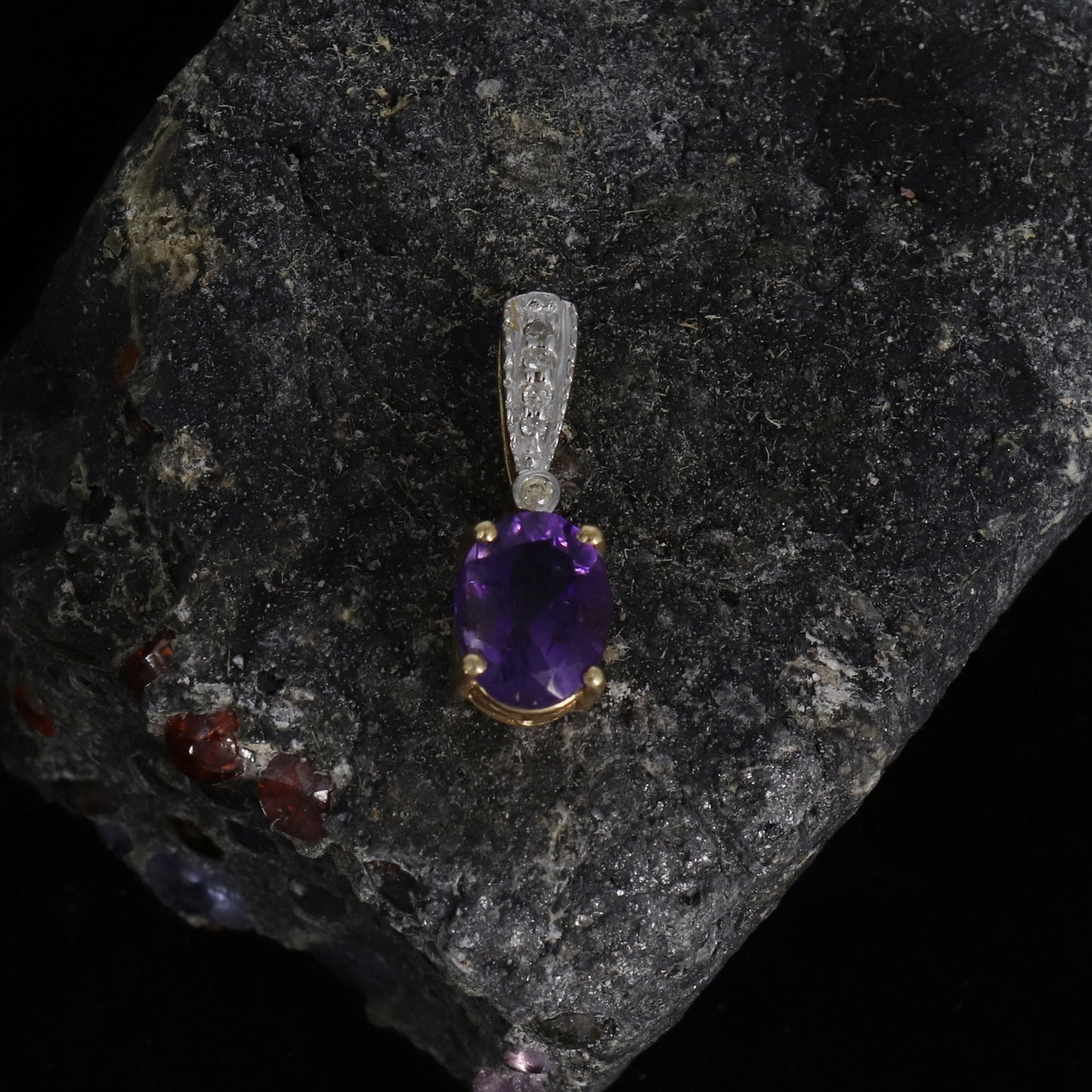 Unique Design Amethyst Necklace 14K Gold