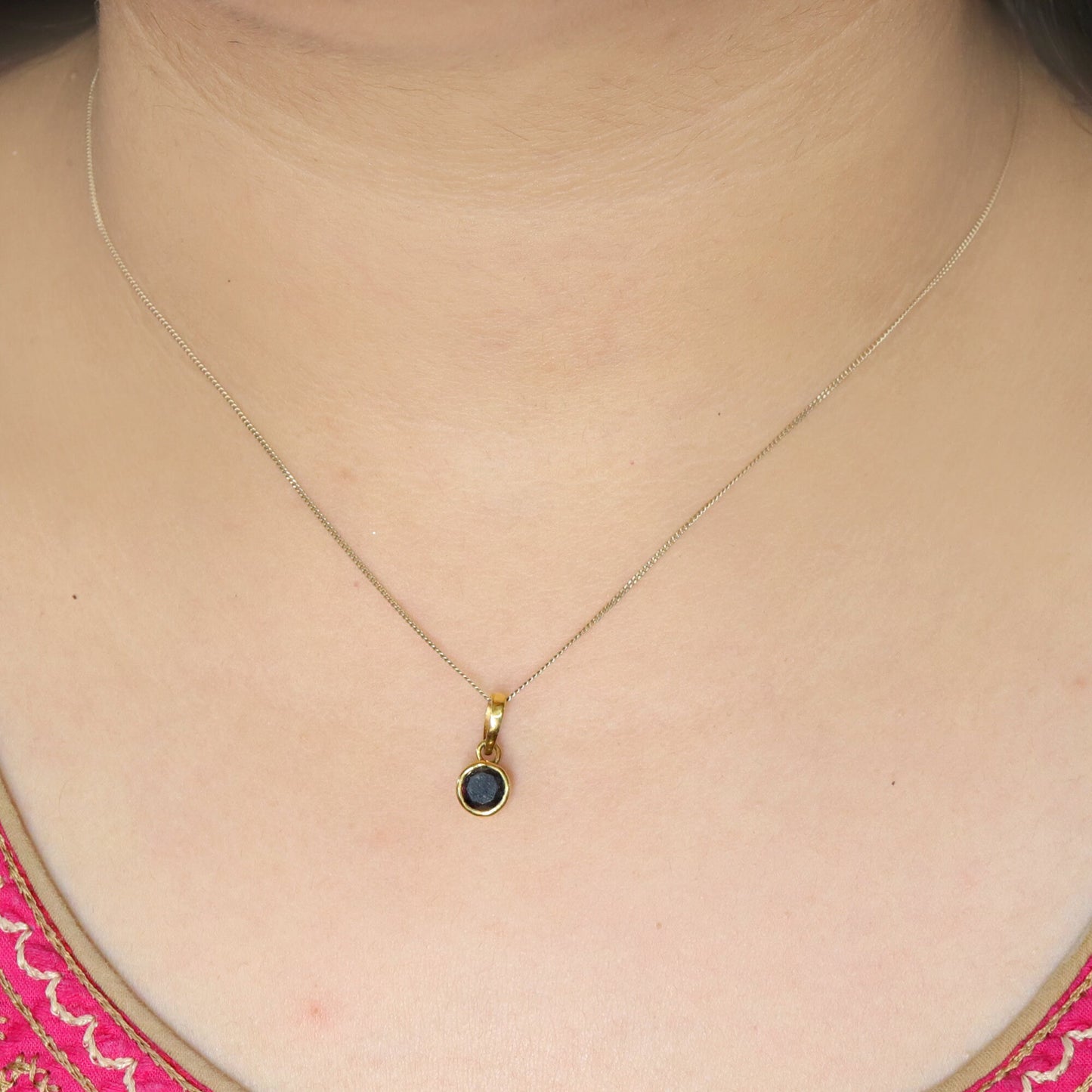 Black Pendant Gold