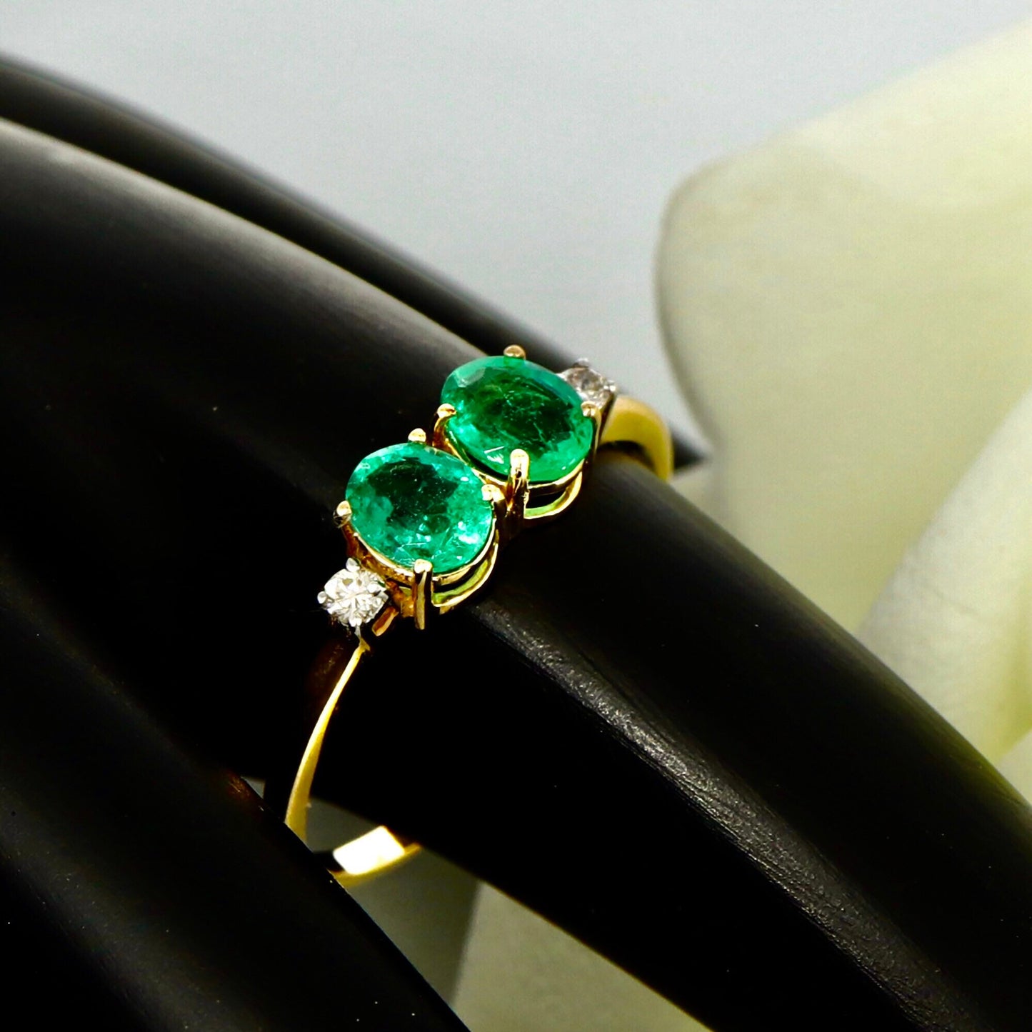 Beautiful Ring 14K Gold