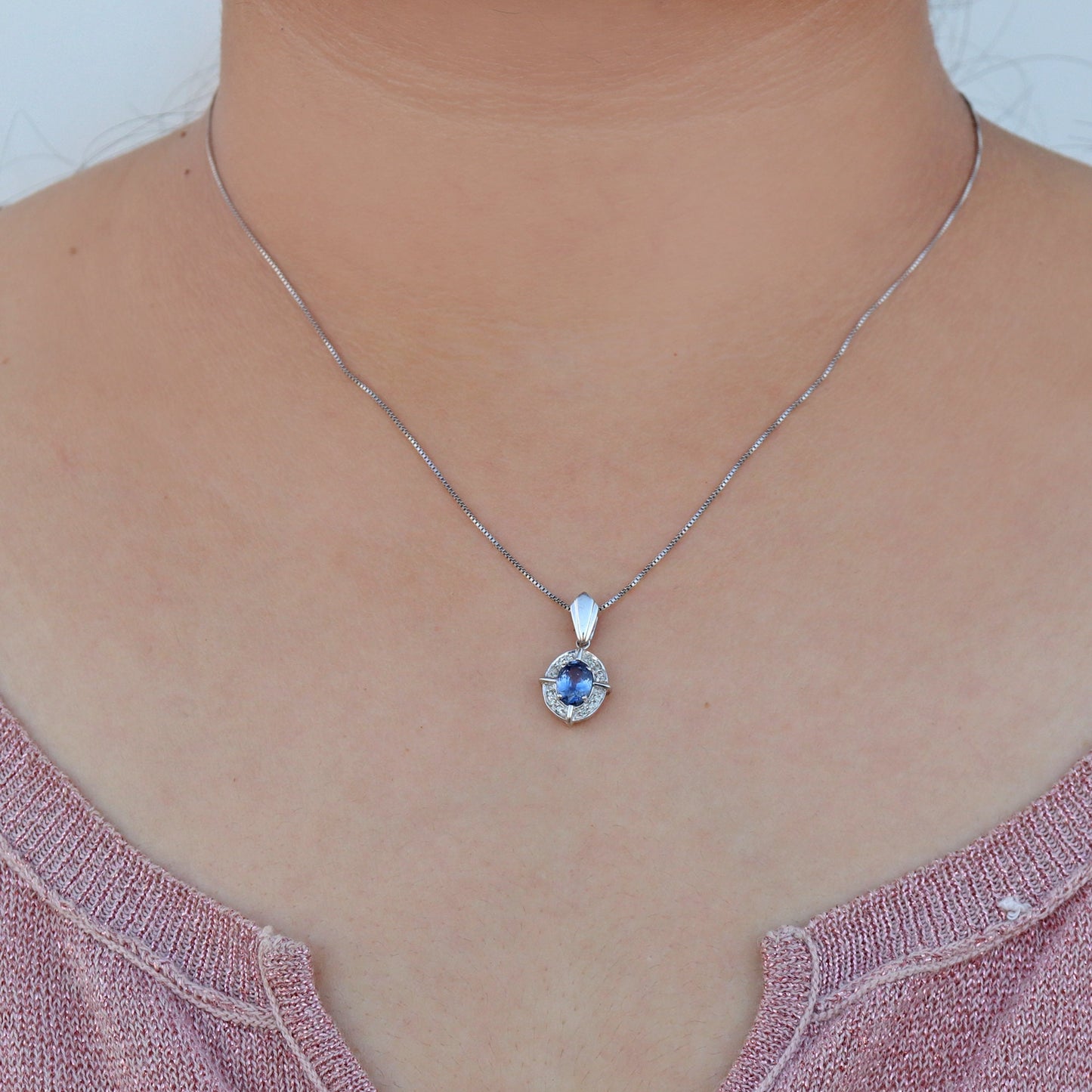 0.93 Oval Blue Sapphire Halo Pendant 14K Gold