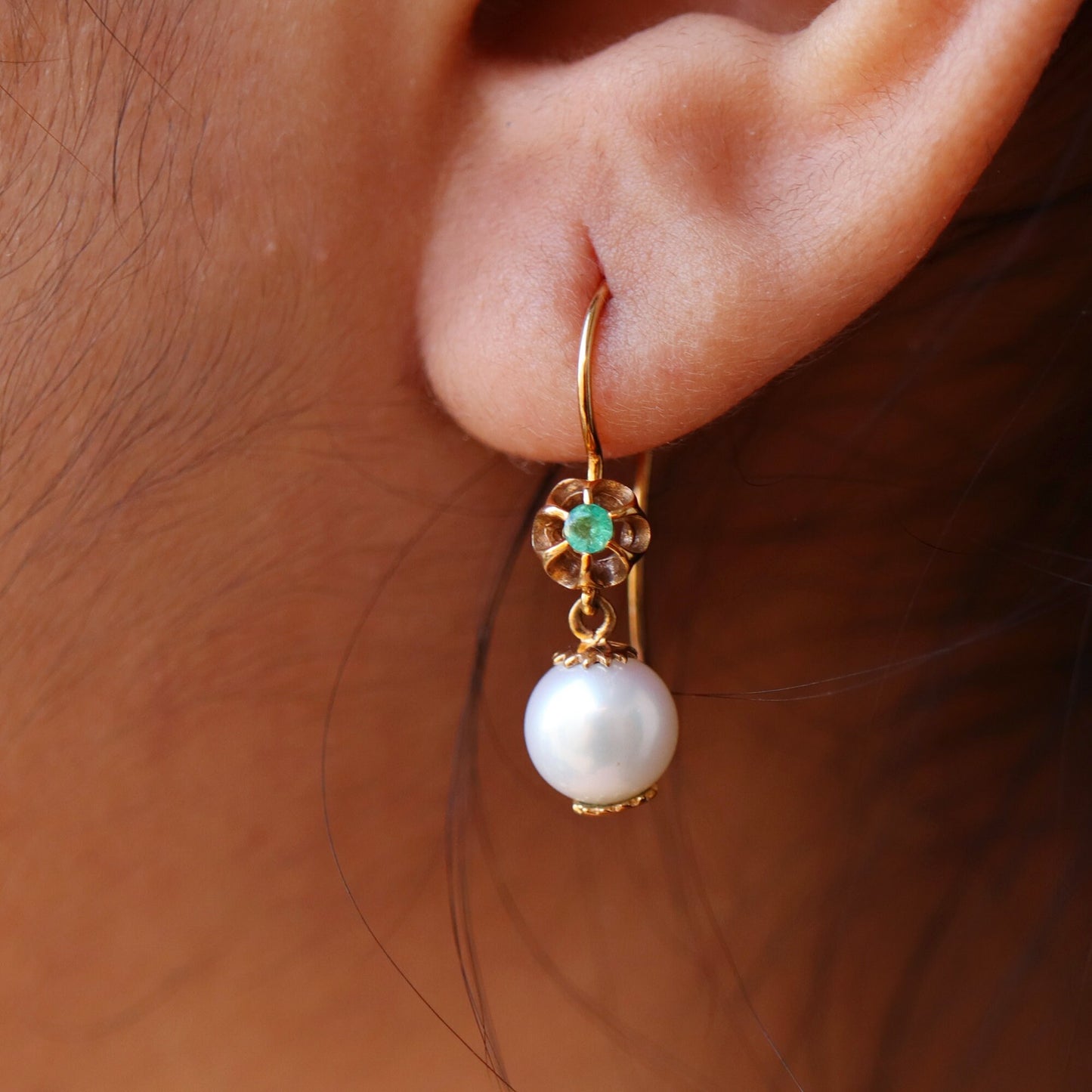 Gemstone Dangling Earring Gold