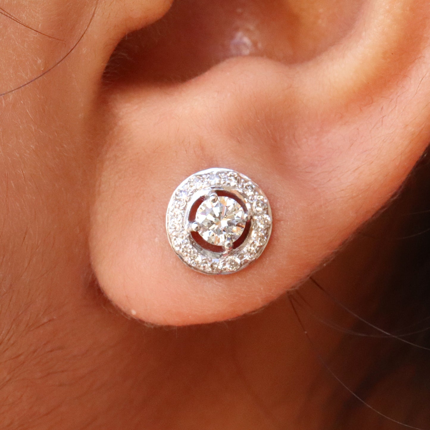 0.60 Halo Earring 18K Gold