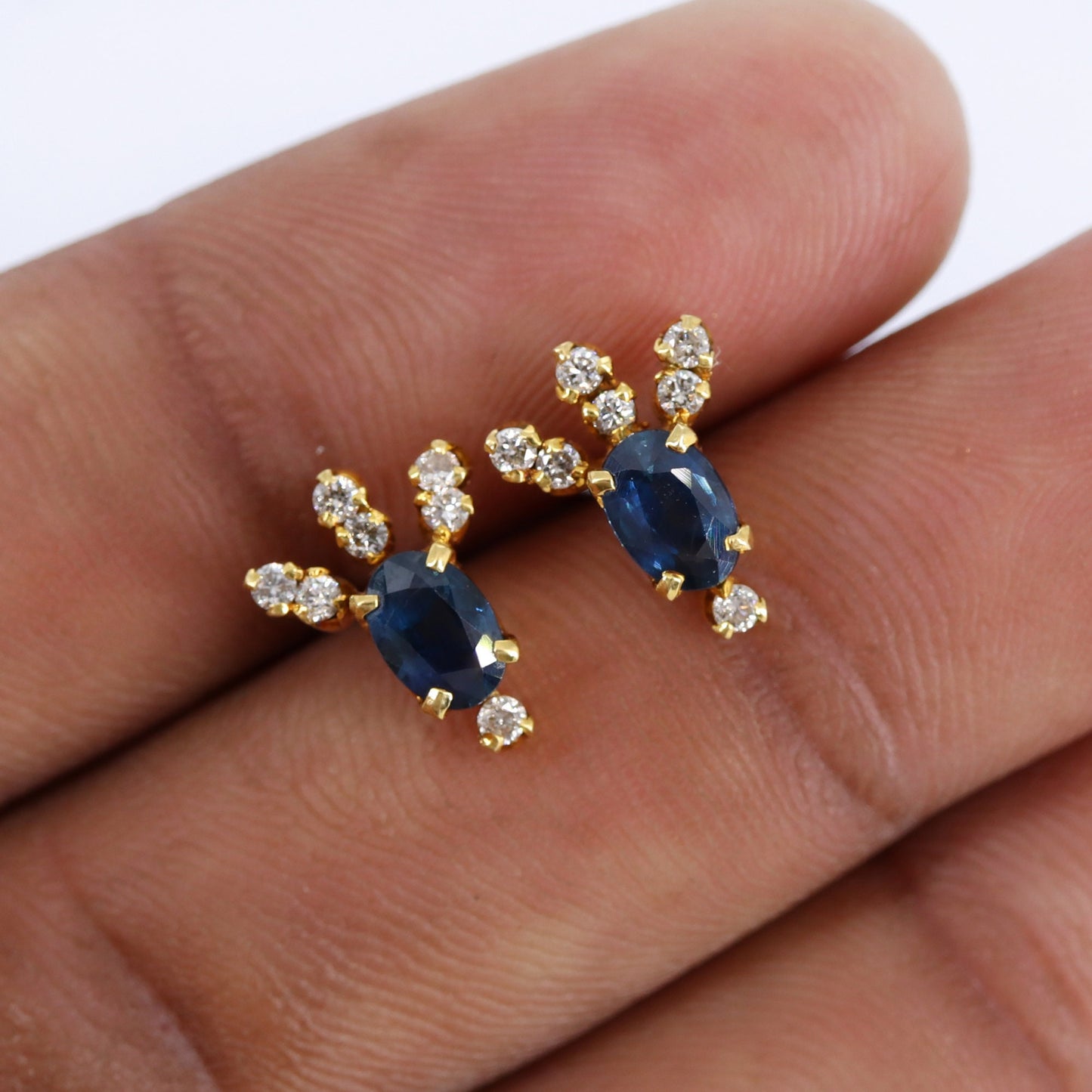 Yellow Studded Blue Sapphire Studs Sapphire Earring 18K Gold