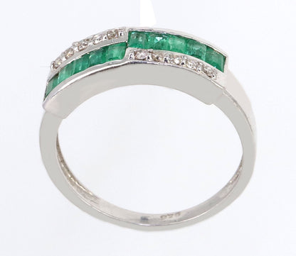 Emerald Ring Silver