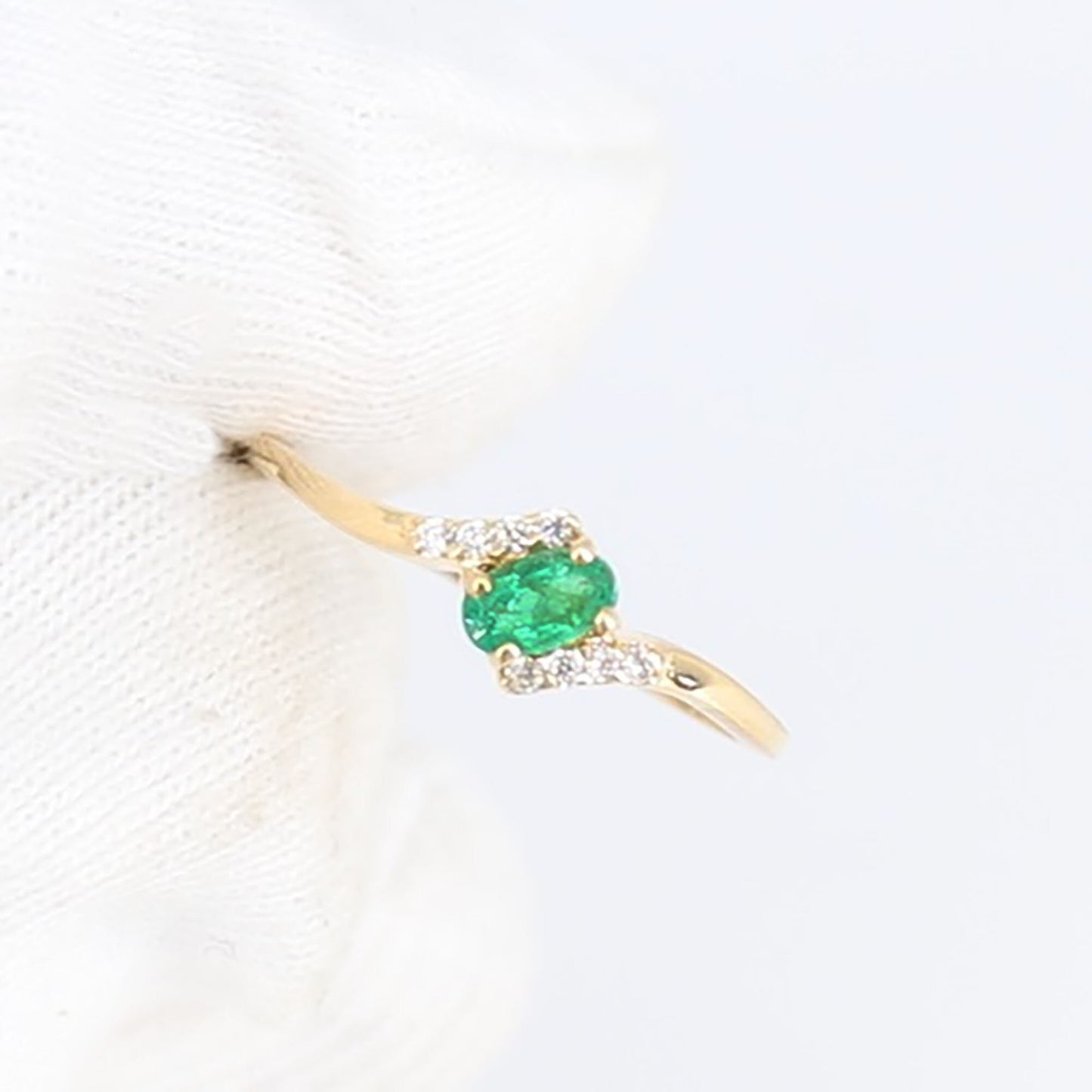 Beautiful Ring 14K Gold