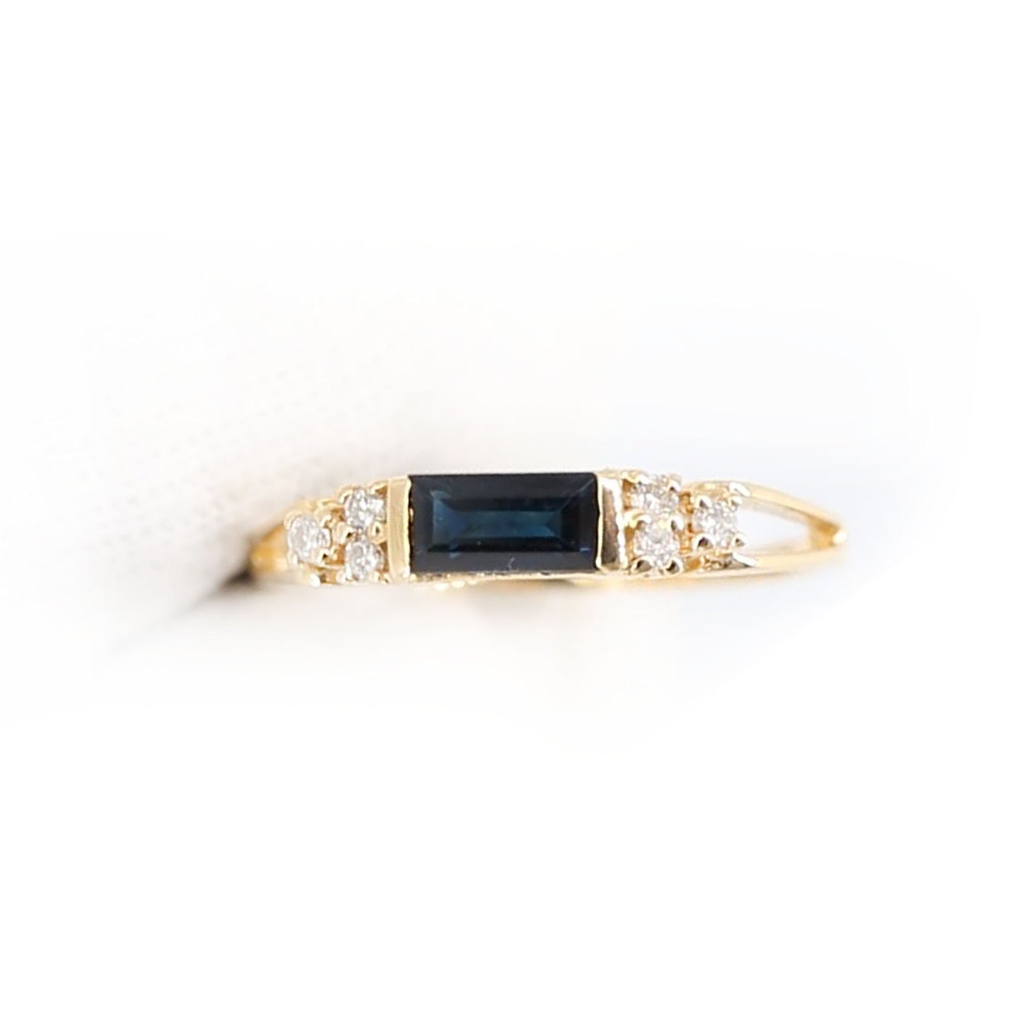 Blue Sapphire Ring 14K Gold