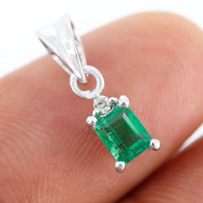 Emerald Pendant Silver
