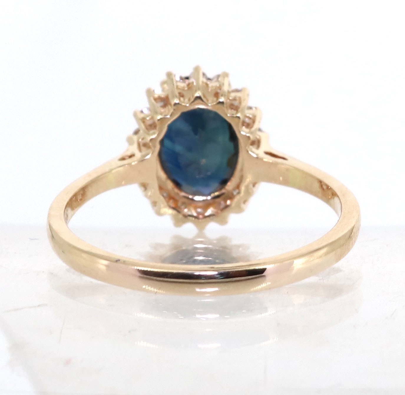 Sapphire Beautiful Ring 14K Gold