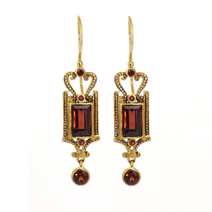 Garnet Earring Gold