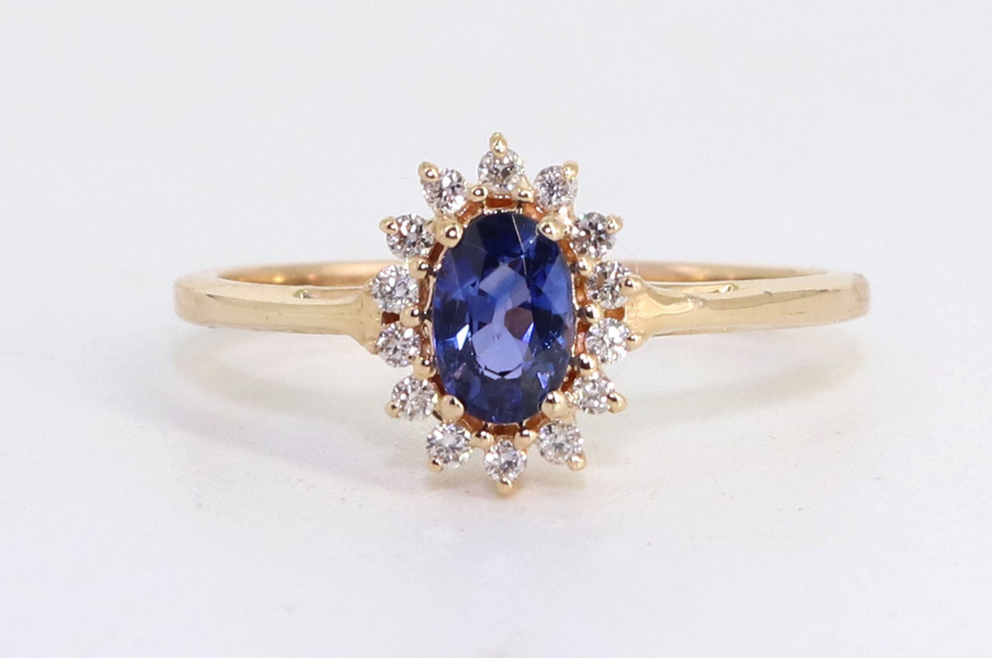 Beautiful Ring 14K Gold