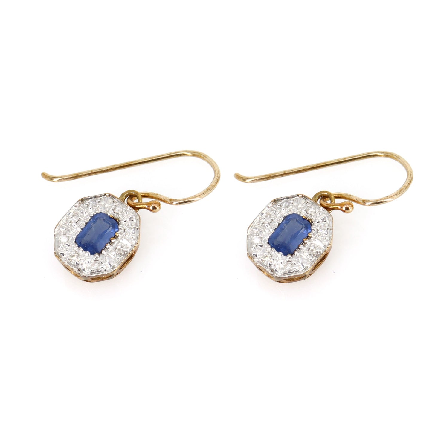 Antique Dangling Earring Gold