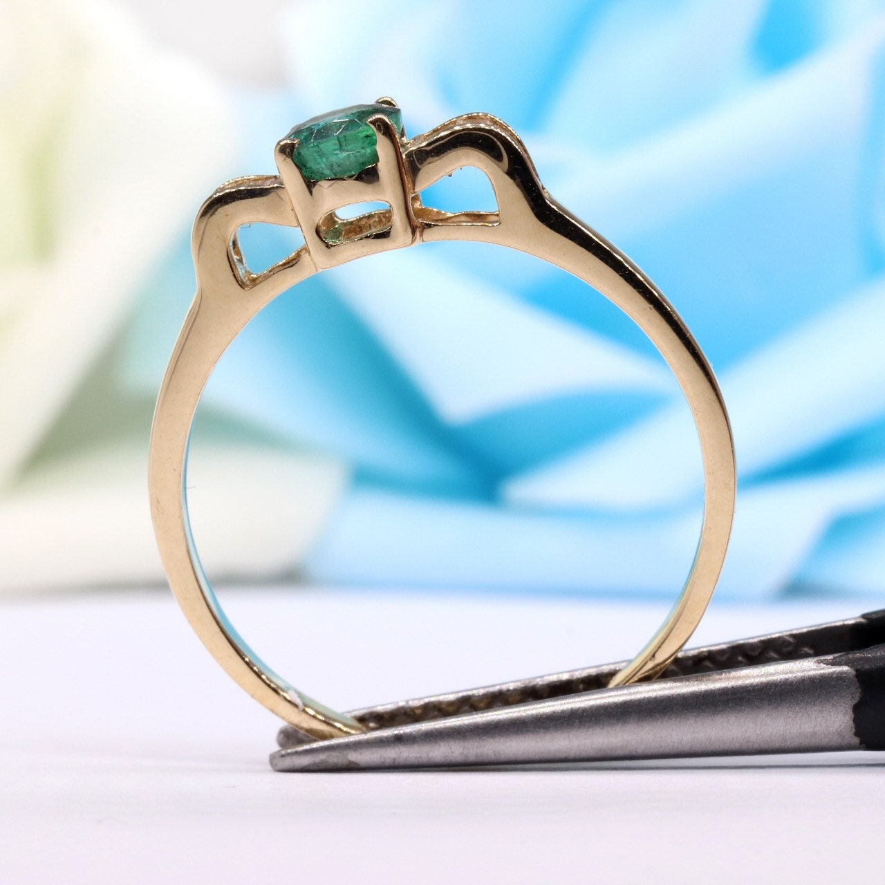 Emerald Ring 14K Gold