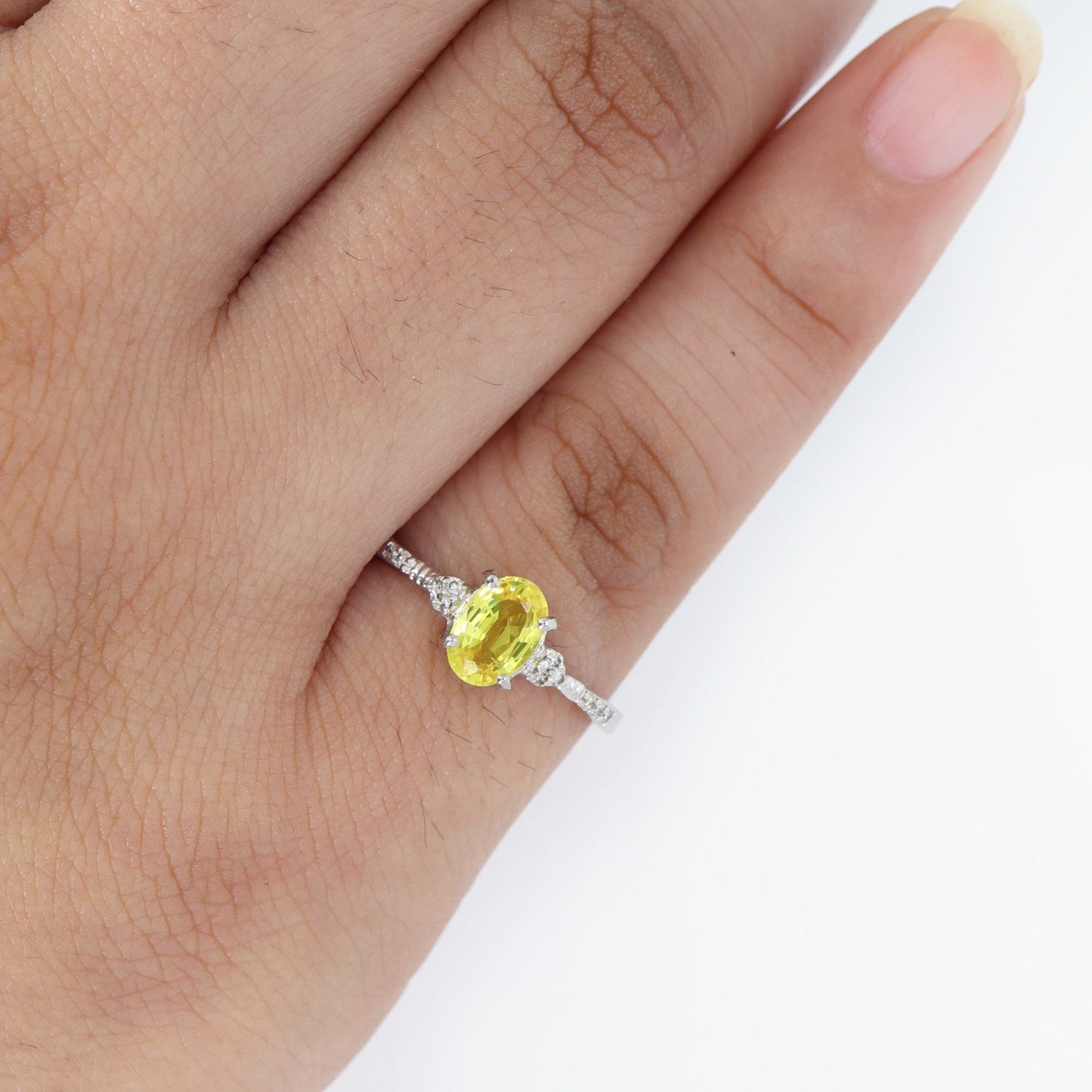 Solitaire Yellow Sapphire Ring 14K Gold