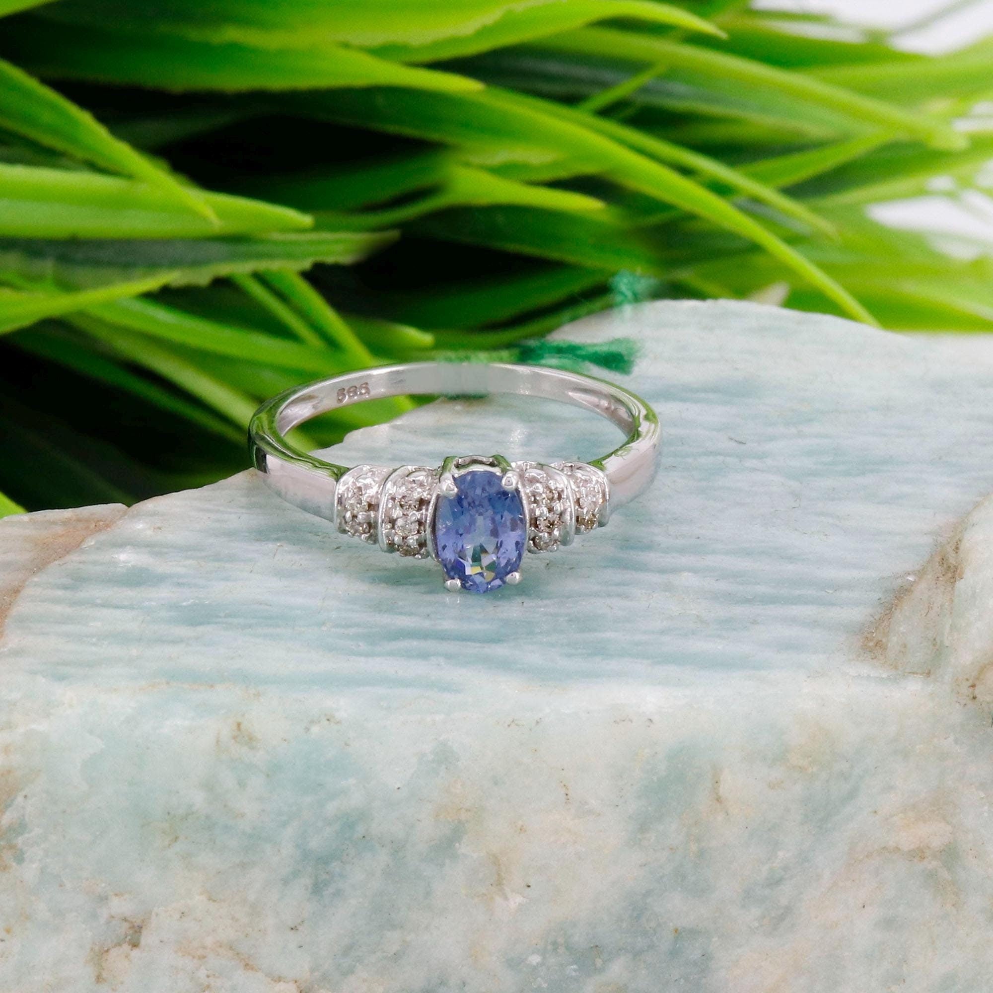 Oval Cut Sapphire Engagement Ring 14K Gold