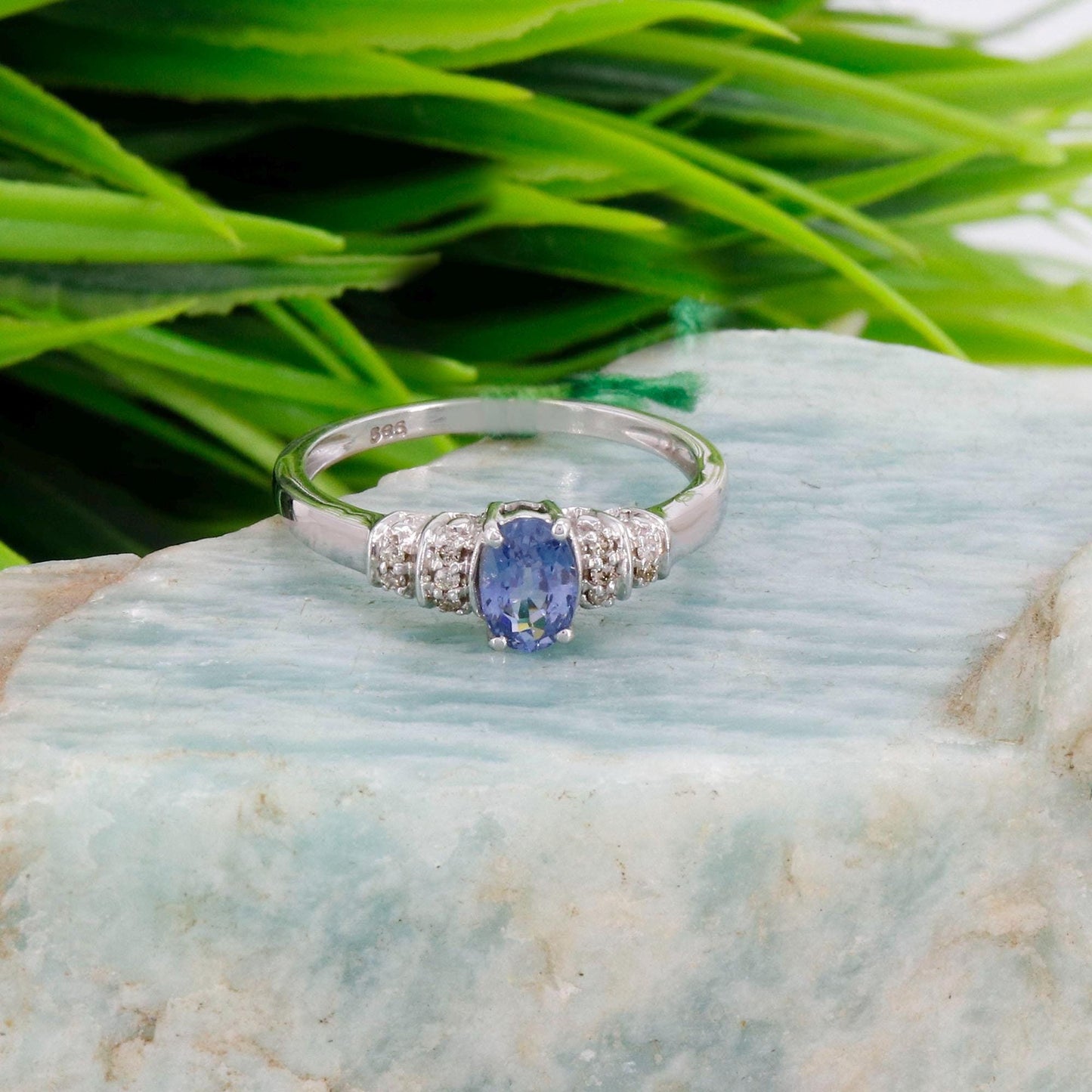 Oval Cut Sapphire Engagement Ring 14K Gold