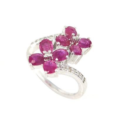 Flower Style Gemstone Ring Gold