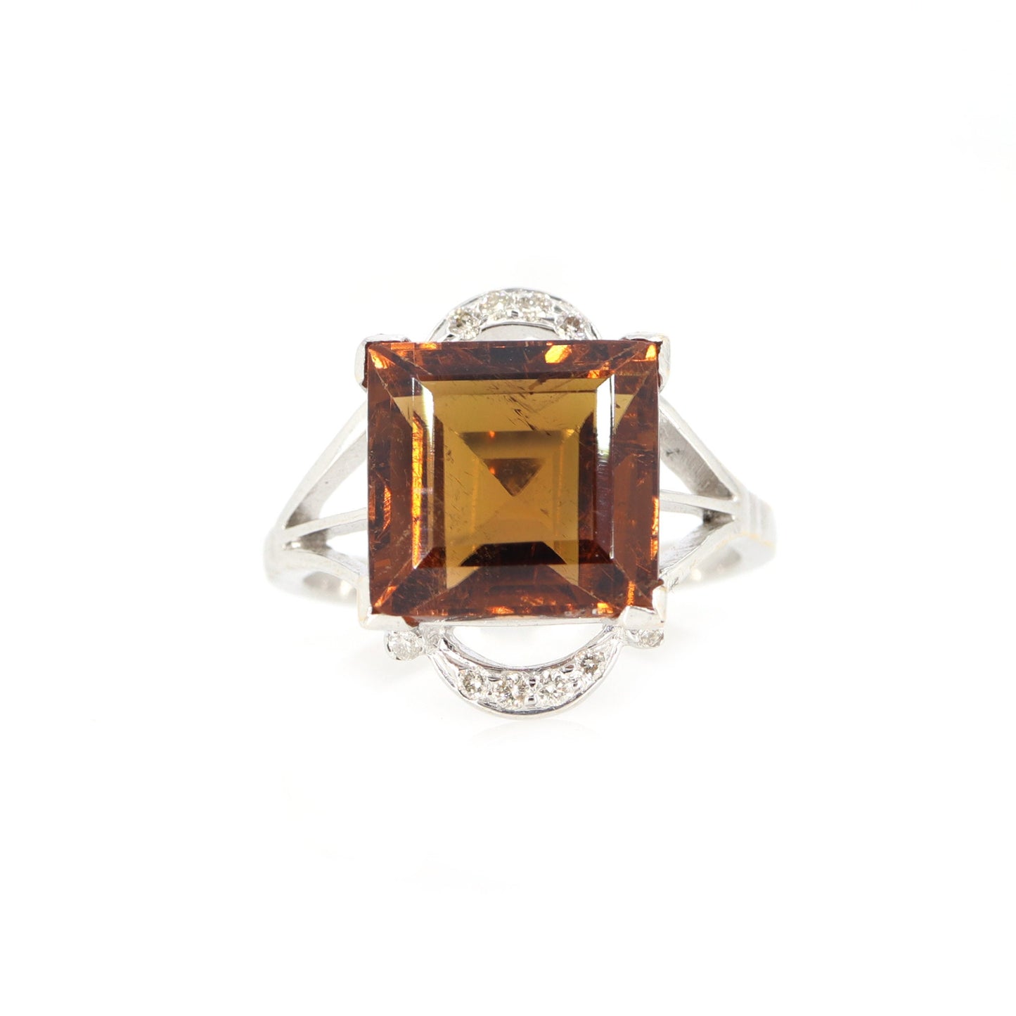 White Tourmaline Vintage Ring 14K Gold
