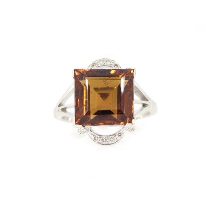 White Tourmaline Vintage Ring 14K Gold