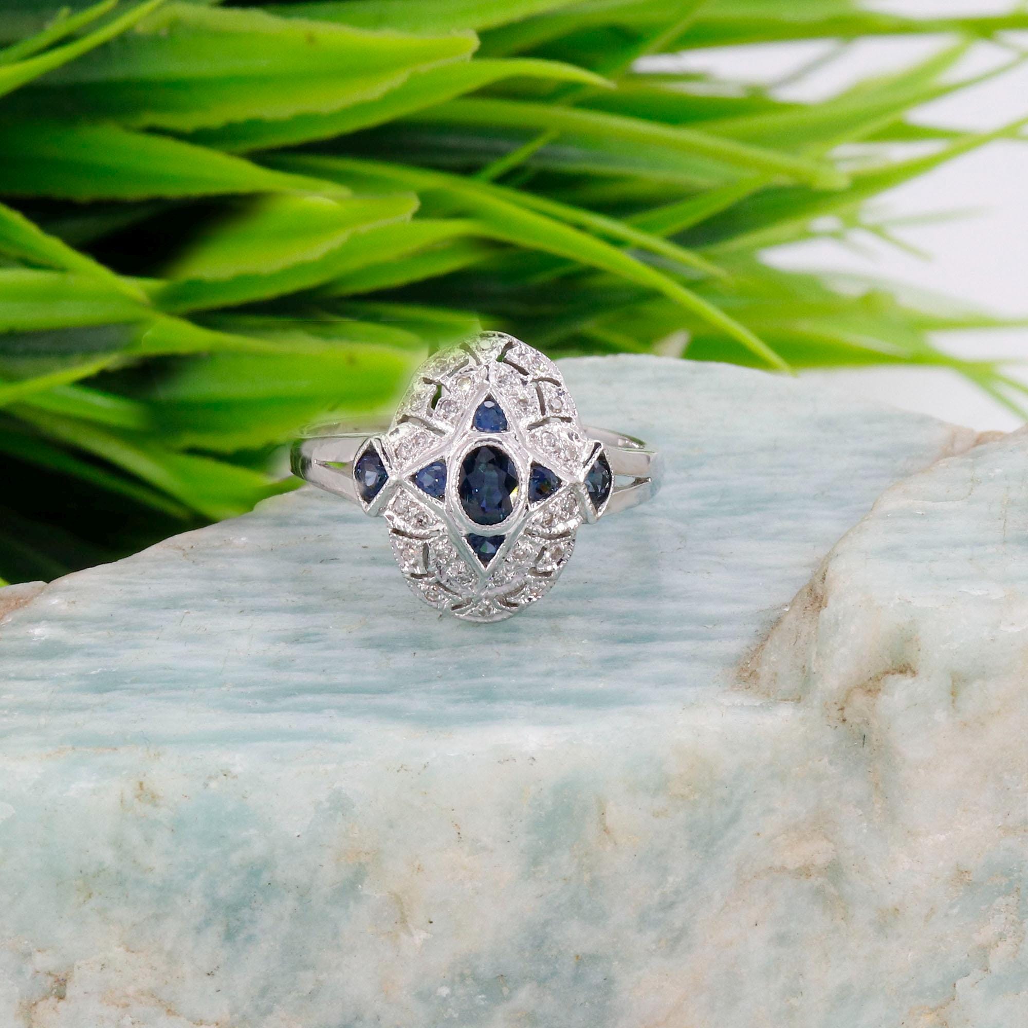 & Blue Sapphire Ring 14K Gold