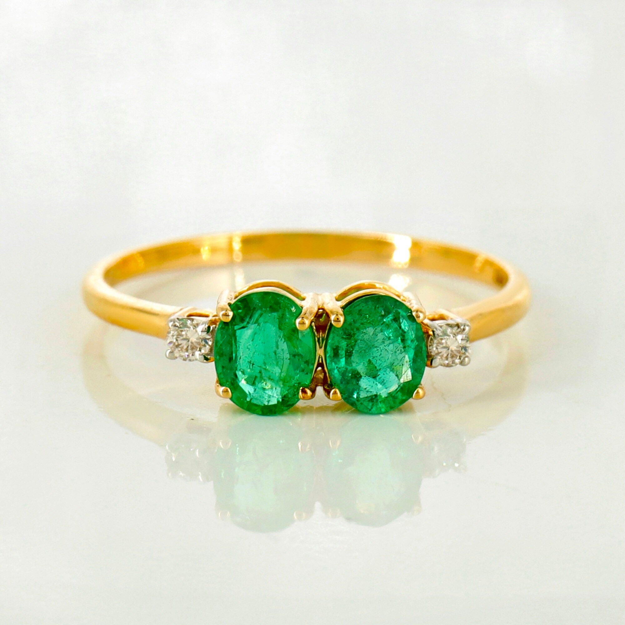 Beautiful Ring 14K Gold