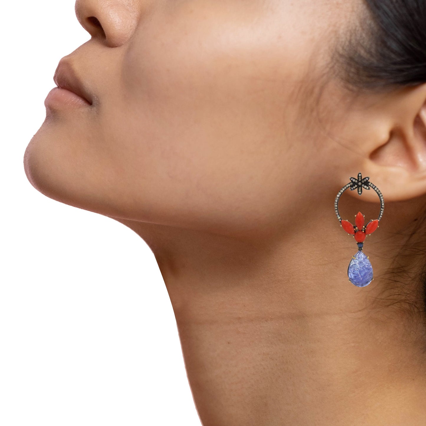 Tanzanite Carving Earring