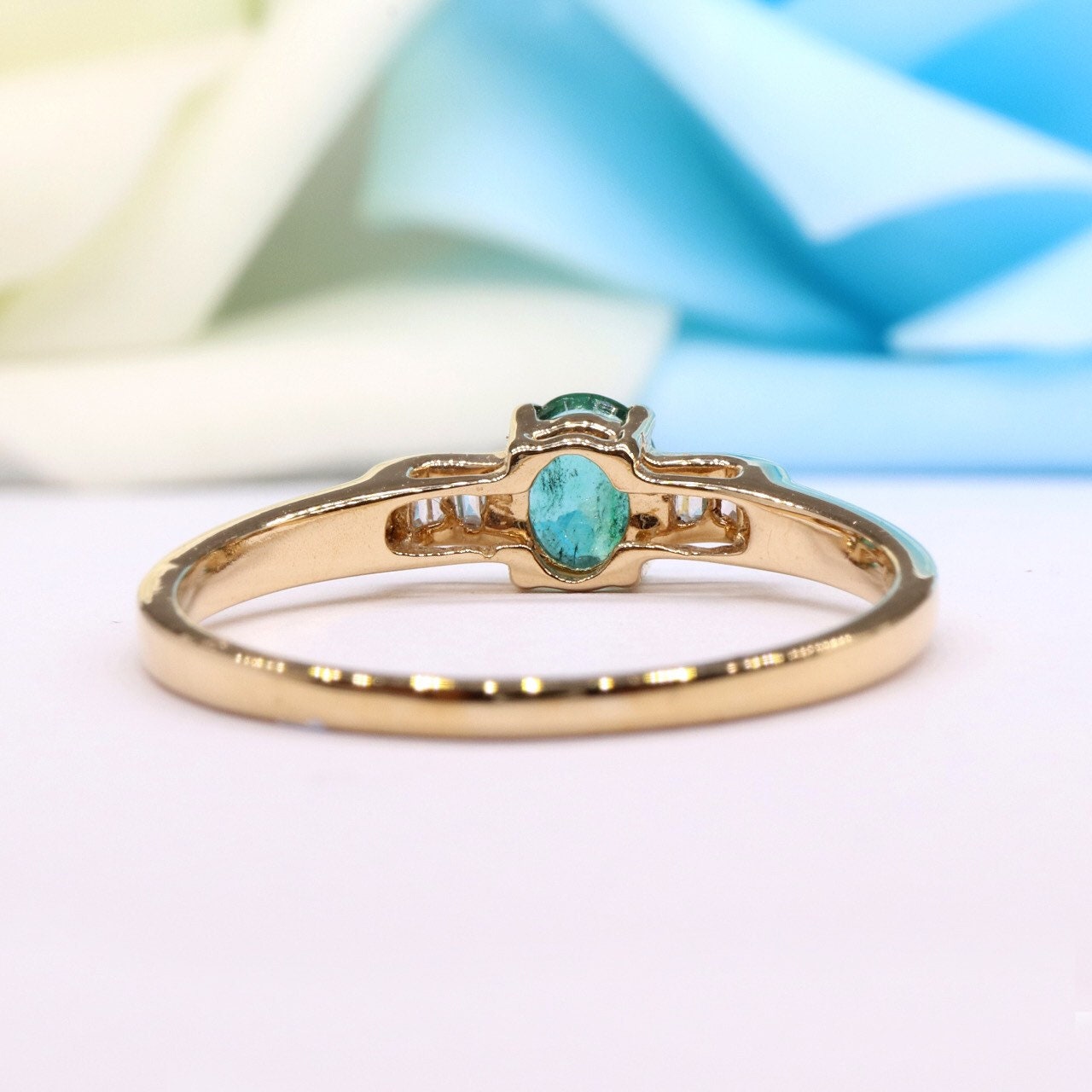 Emerald Ring 14K Gold