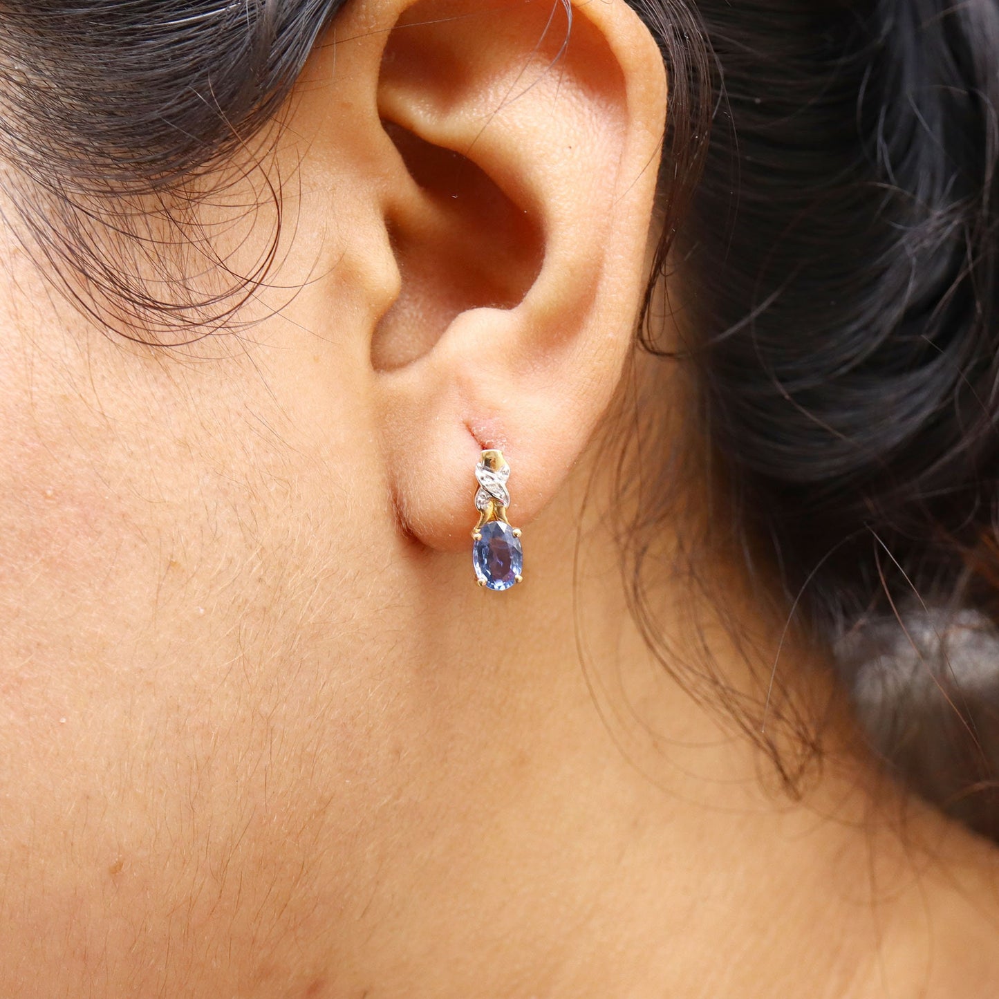 14Kt Yellow Blue Sapphire Earring Gold