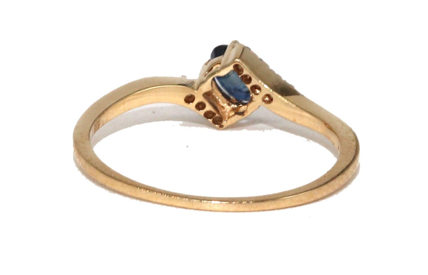 Sapphire Ring 14K Gold