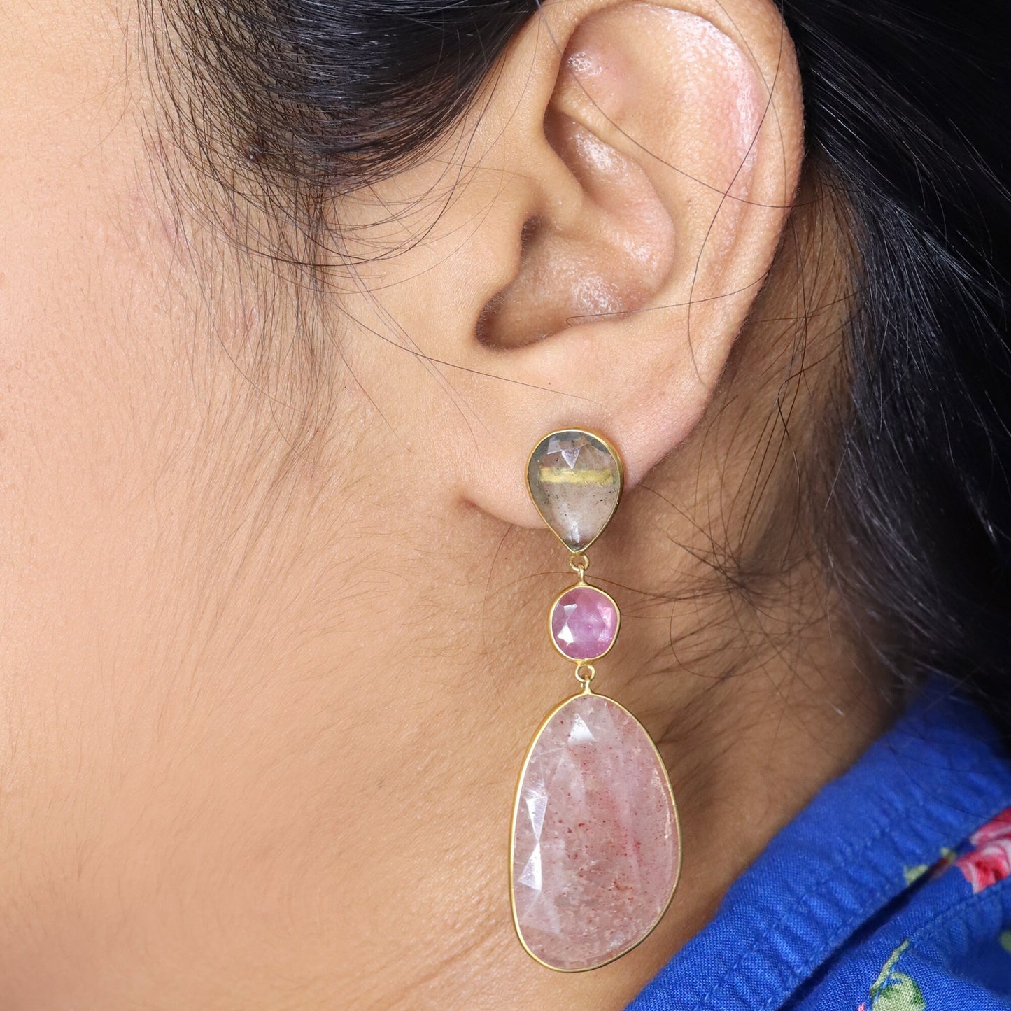 Yellow Dangling Earring 18K Gold