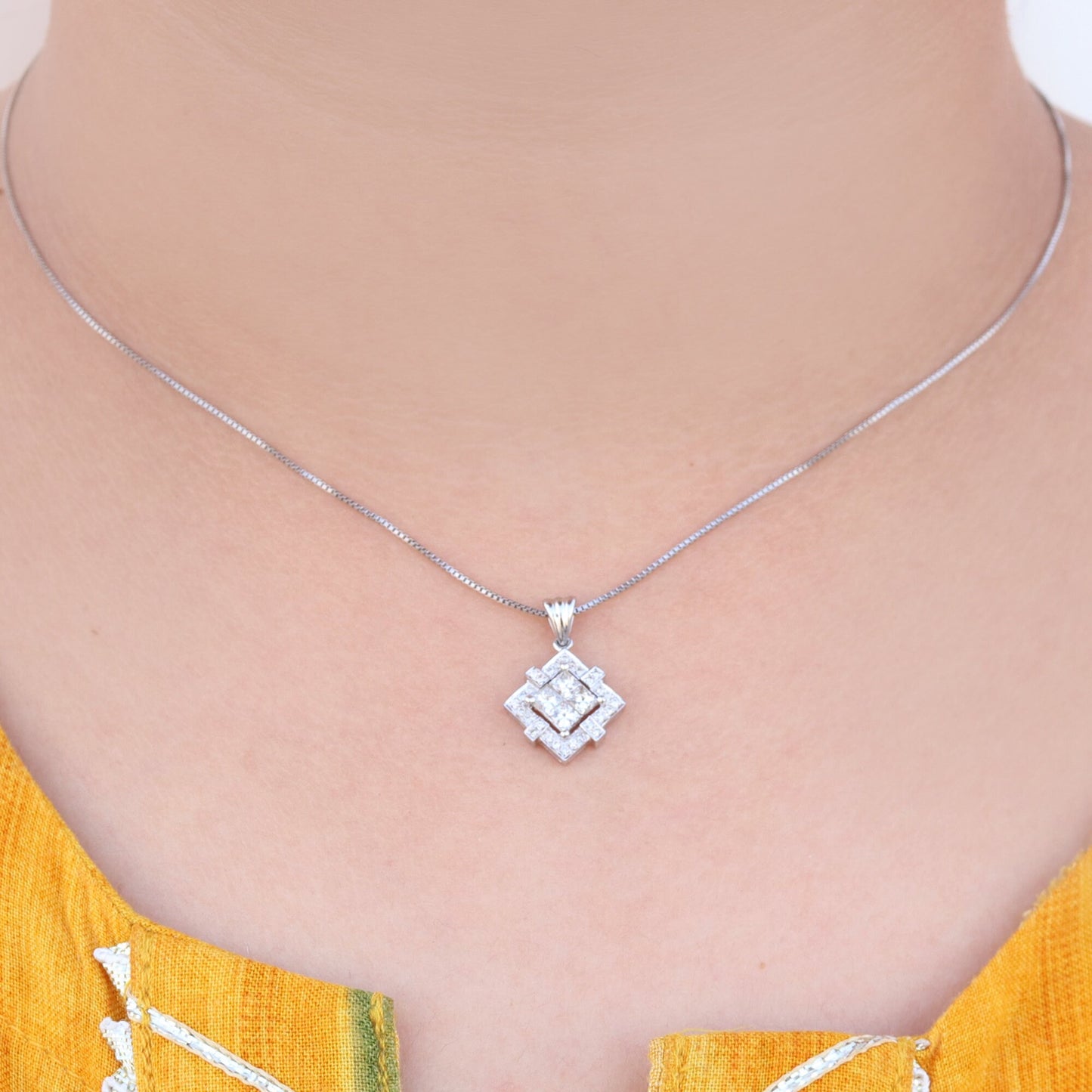 Princess Cut Pendant Gold