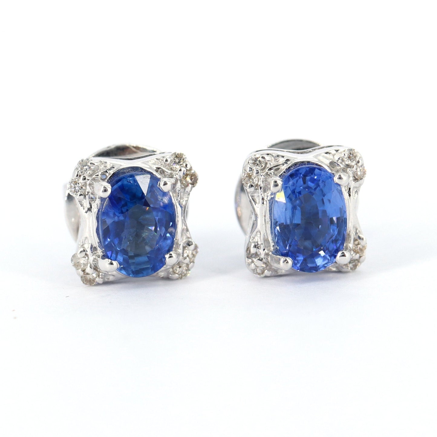 White Studded Blue Sapphire Earring 18K Gold