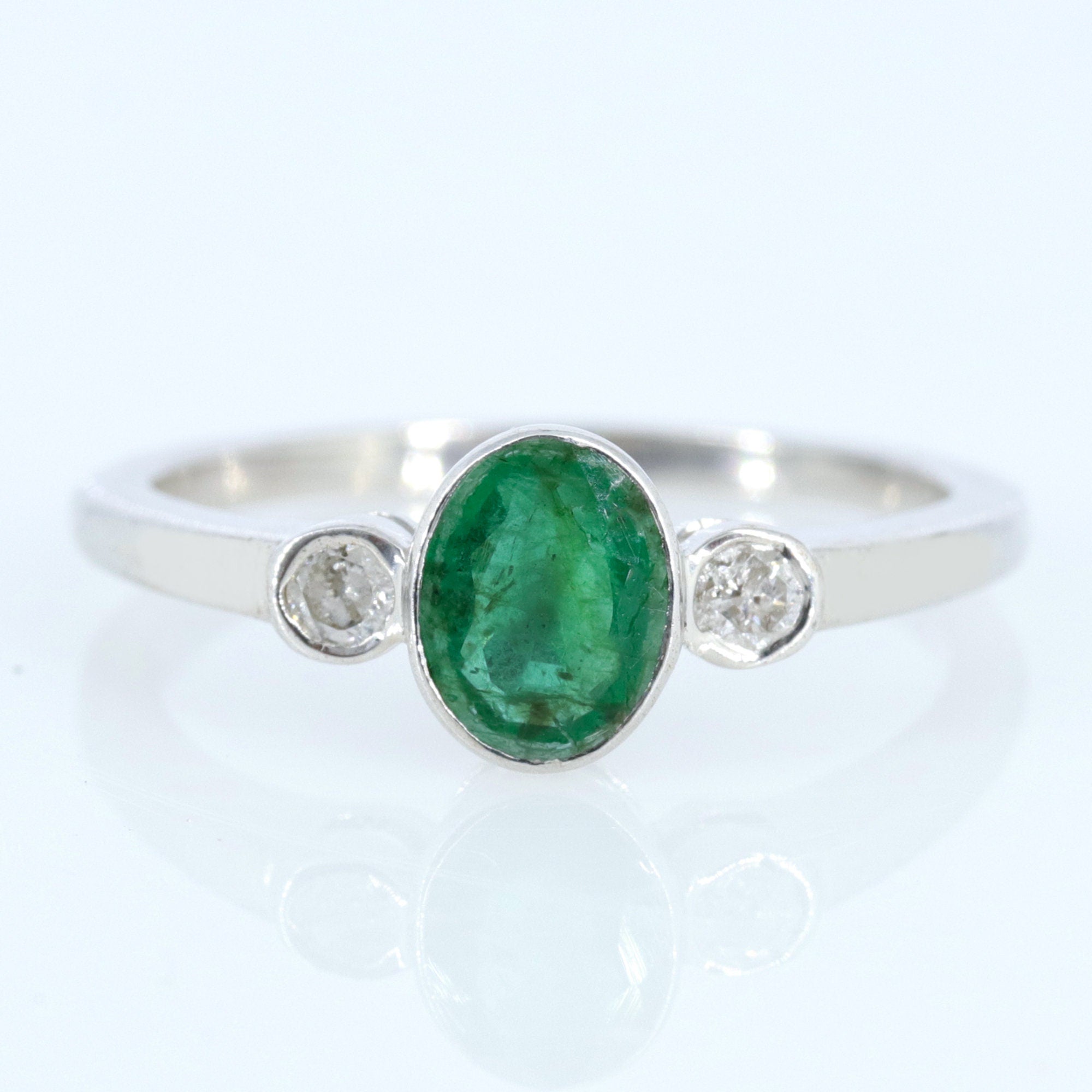 Oval Cut Gemstone 925 Sterling Emerald Ring Silver
