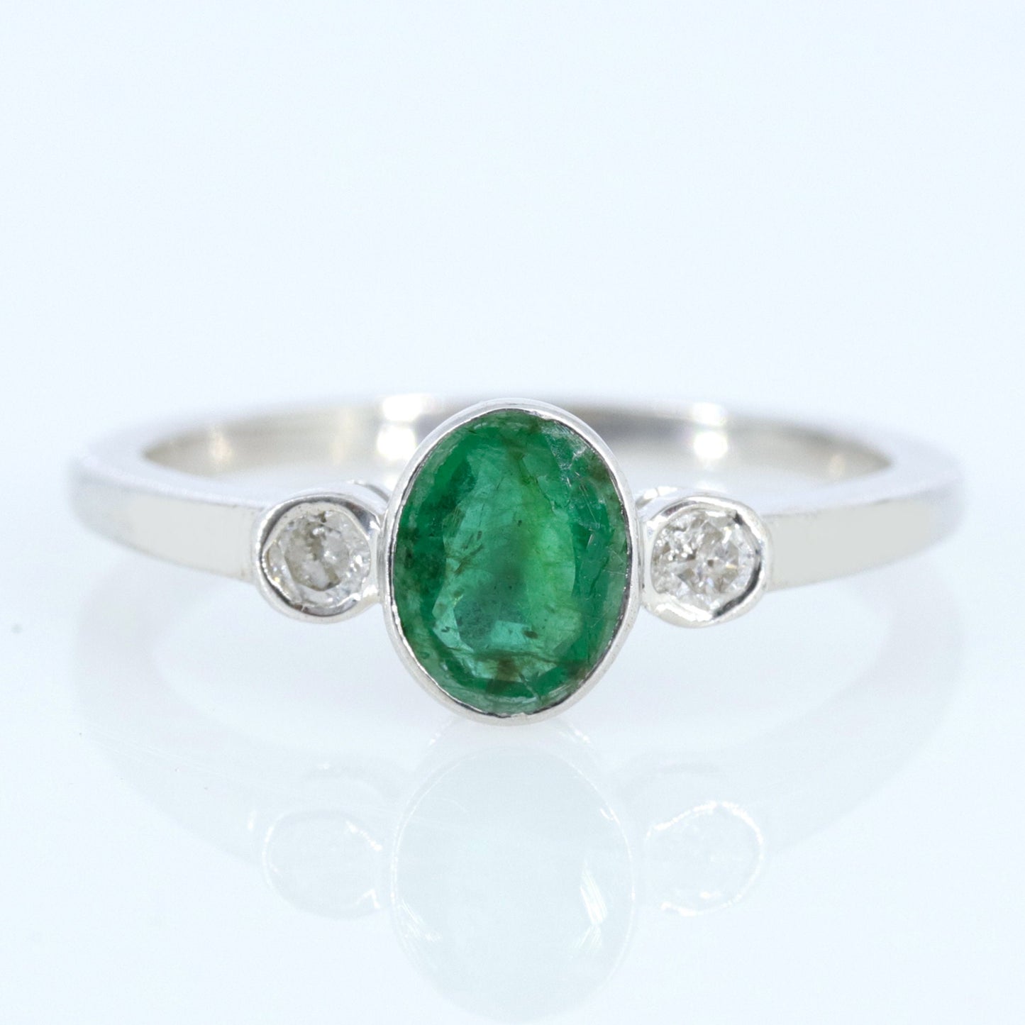 Oval Cut Gemstone 925 Sterling Emerald Ring Silver