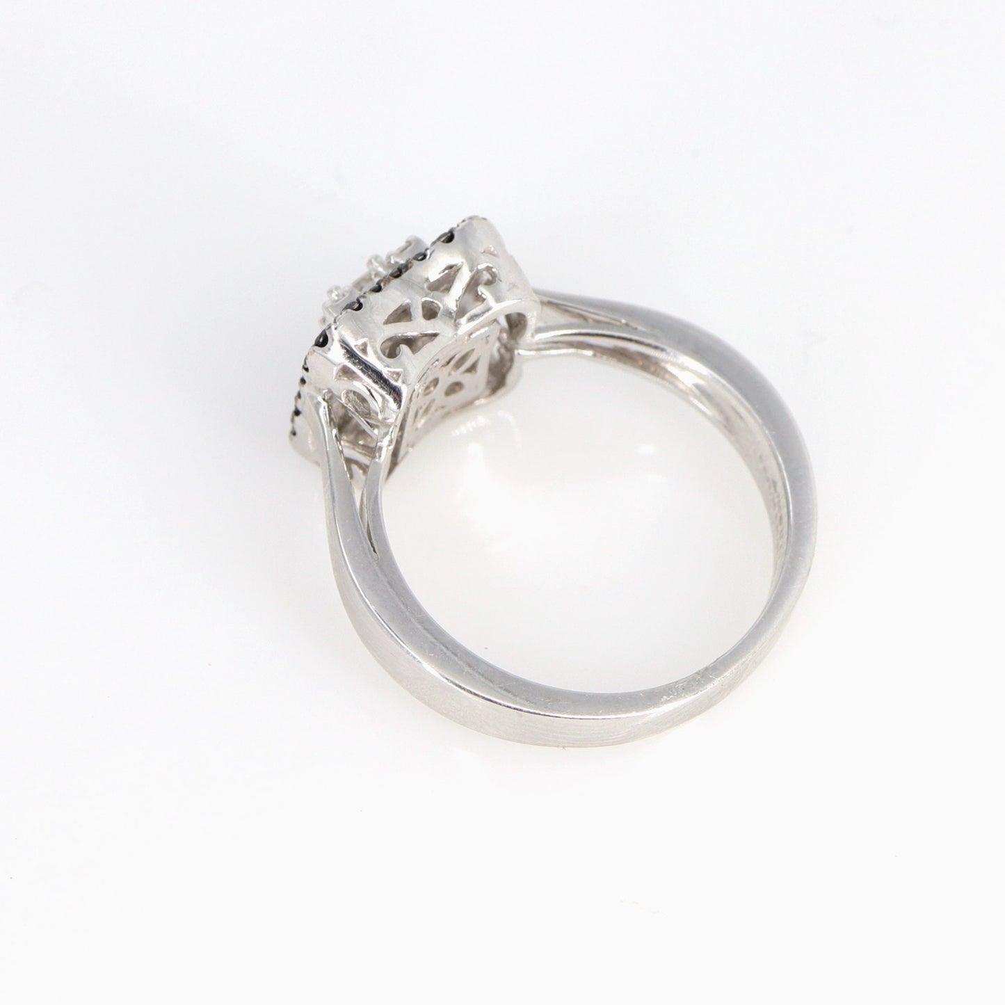 Engagement Ring 18K Gold