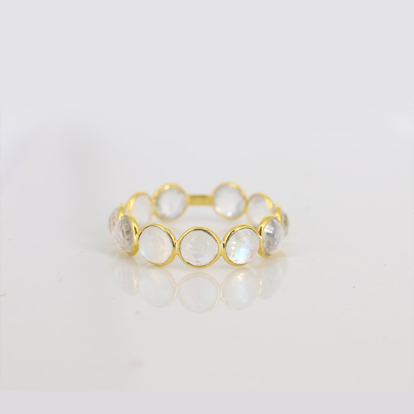 Moonstone Ring 18K Gold