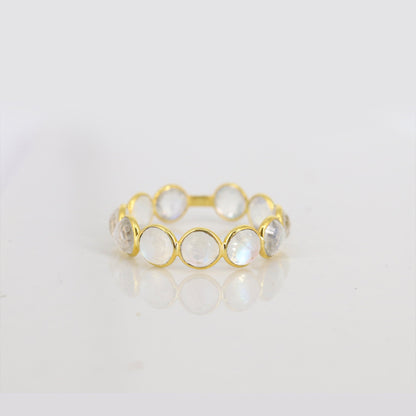 Moonstone Ring 18K Gold