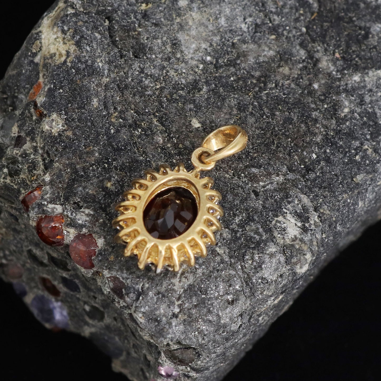 Minimalist Necklace 14K Gold