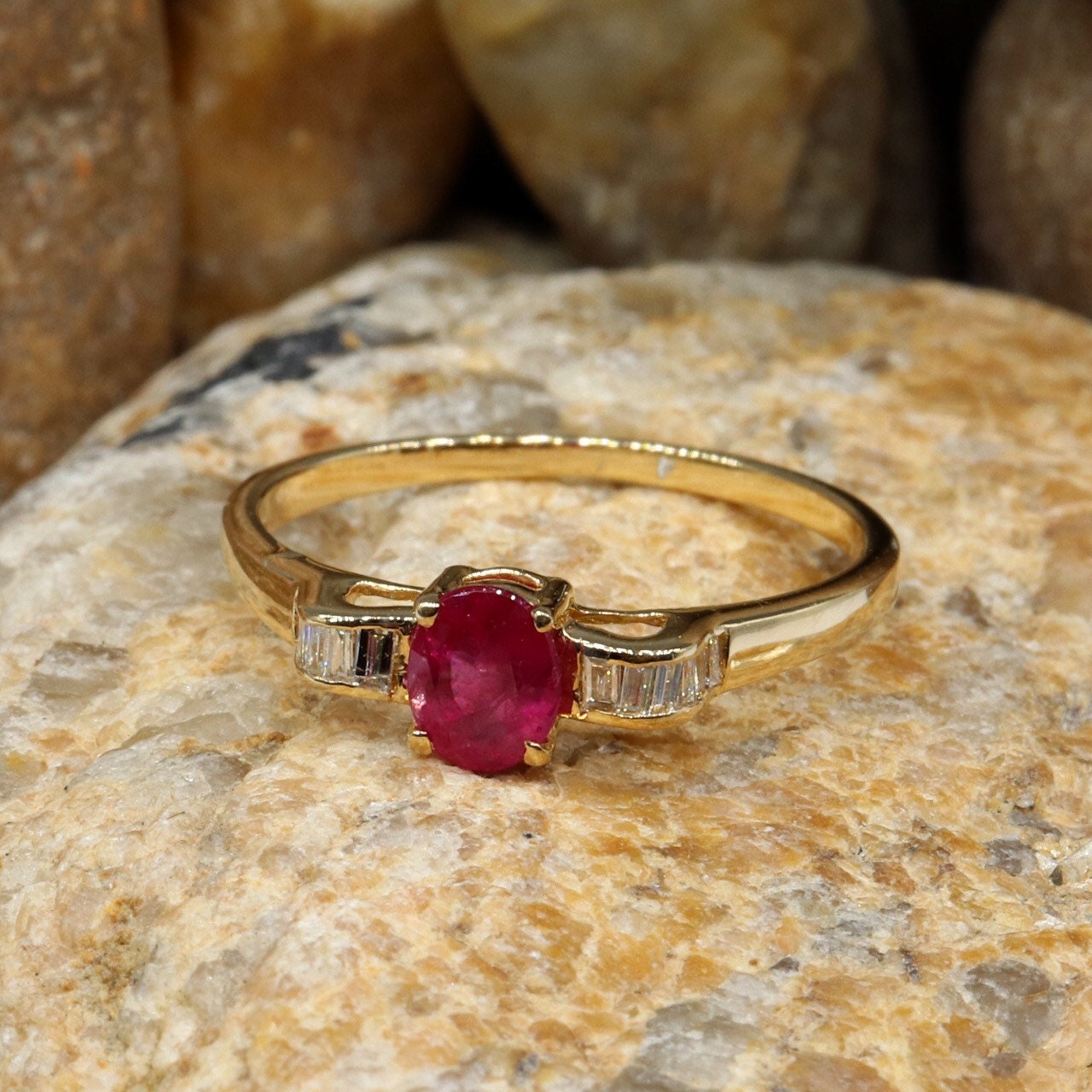 Beautiful Ring 14K Gold