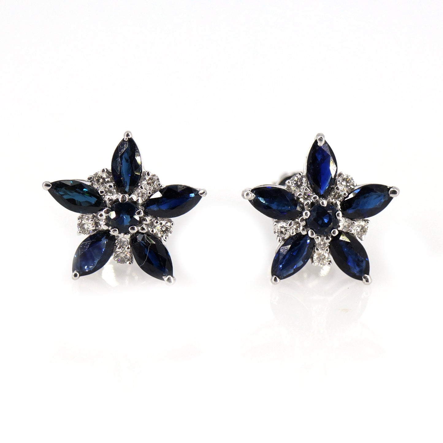 Blue Sapphire Stud Earring 14K Gold