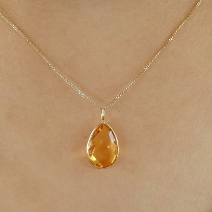 Citrine Pendant 18K Gold