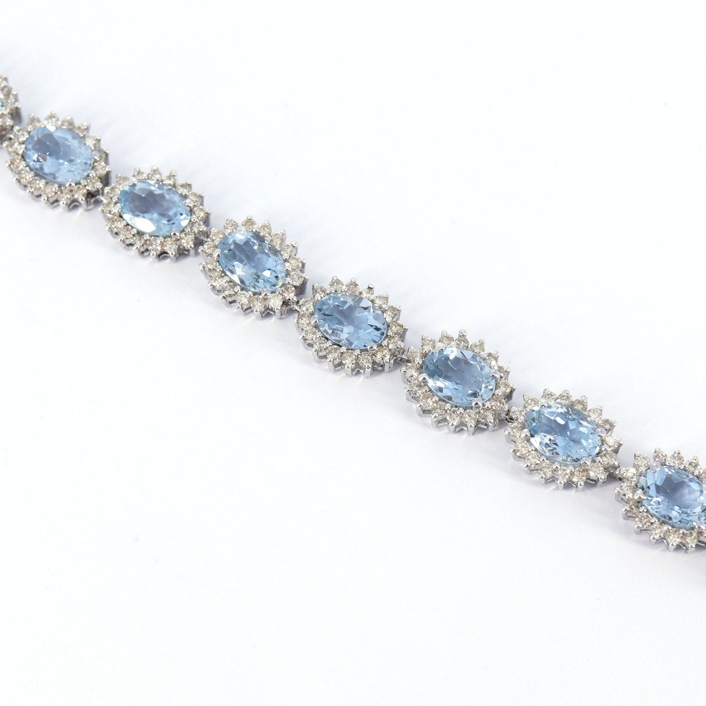 Oval Cut Aquamarine & Bracelet Silver