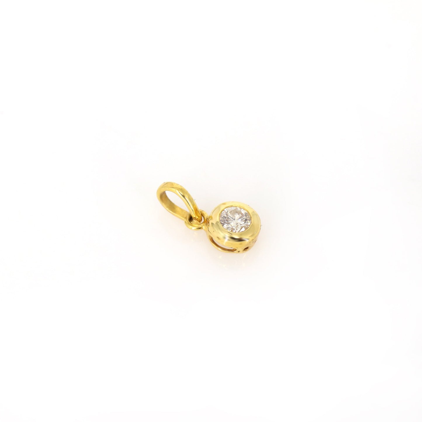 Solitaire Necklace 18K Gold