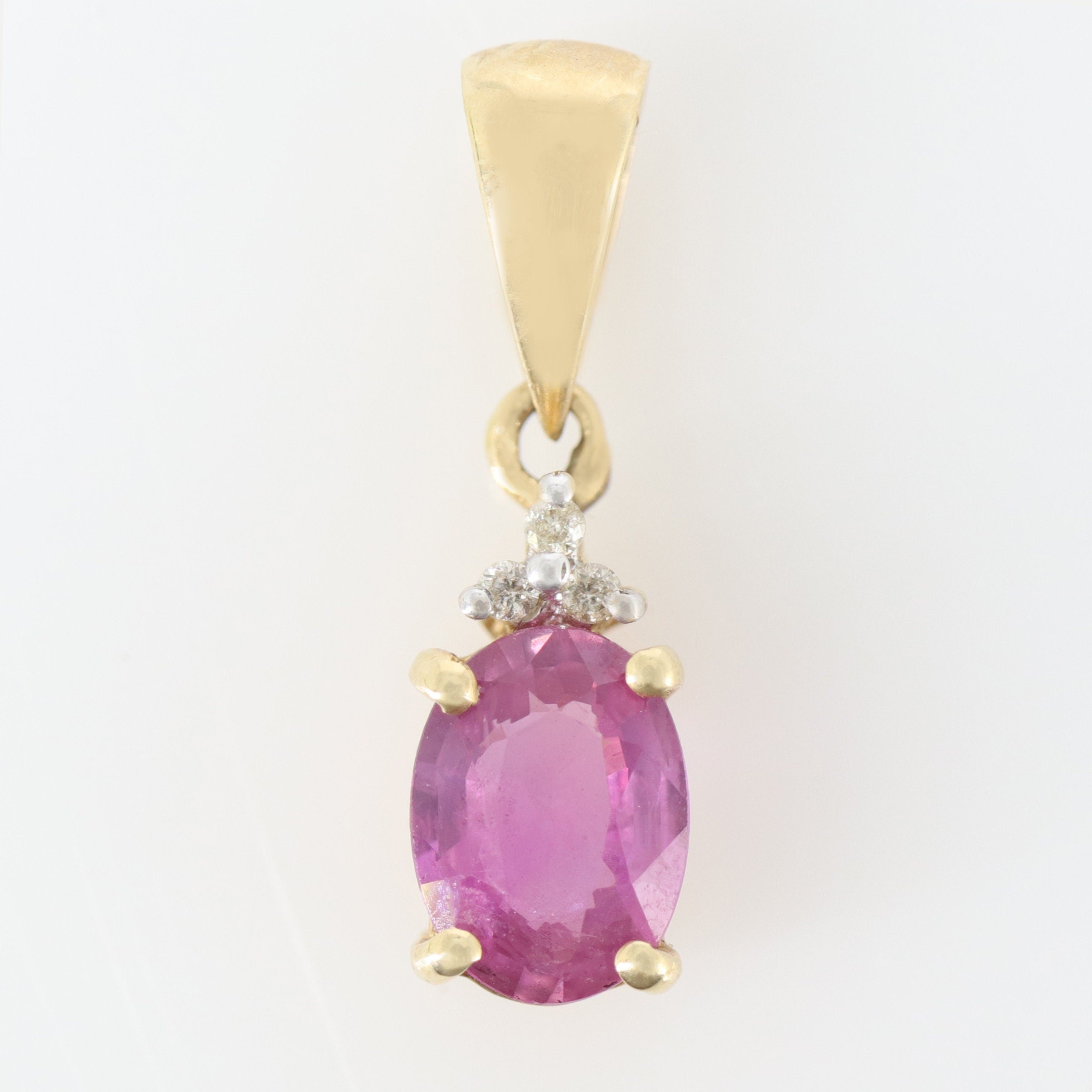 14Kt Yellow Ruby Necklace Gold
