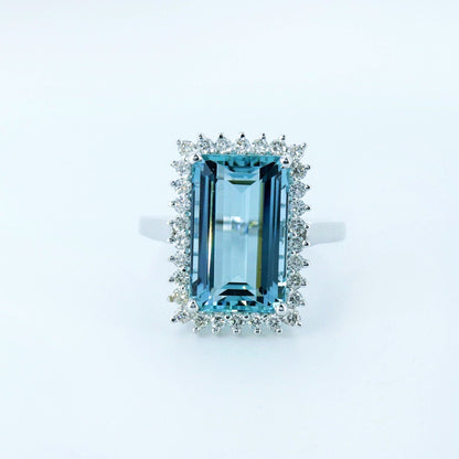 White Ring 14K Gold